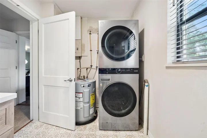 Utility in primary bath