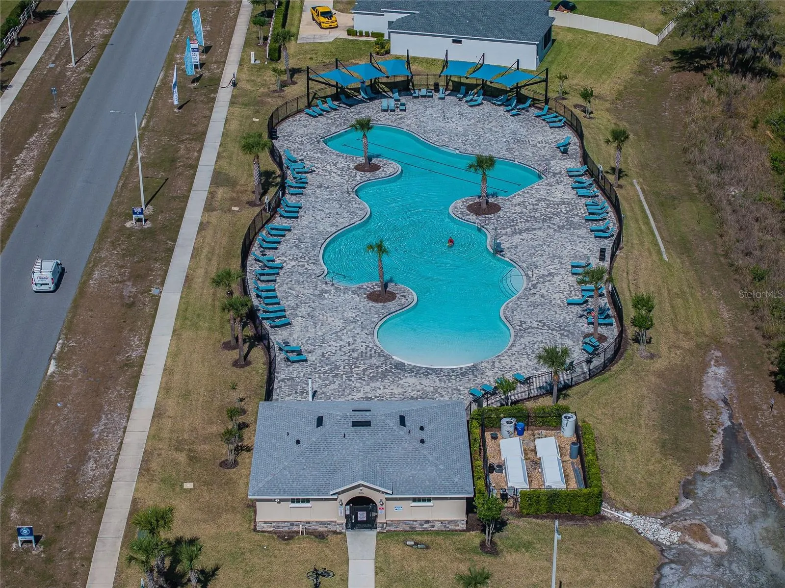 Community pool