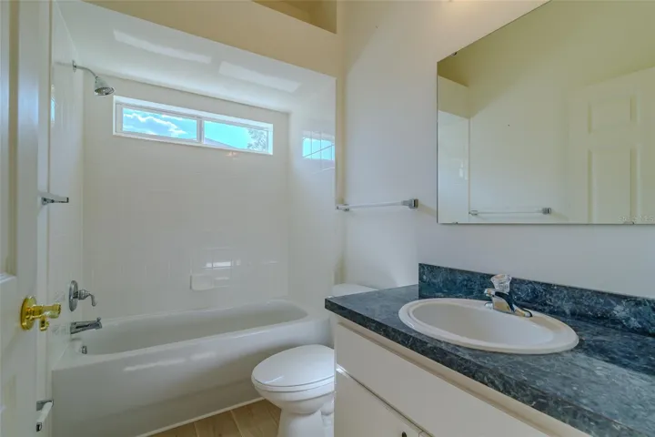 Guest Bathroom with full tub and shower