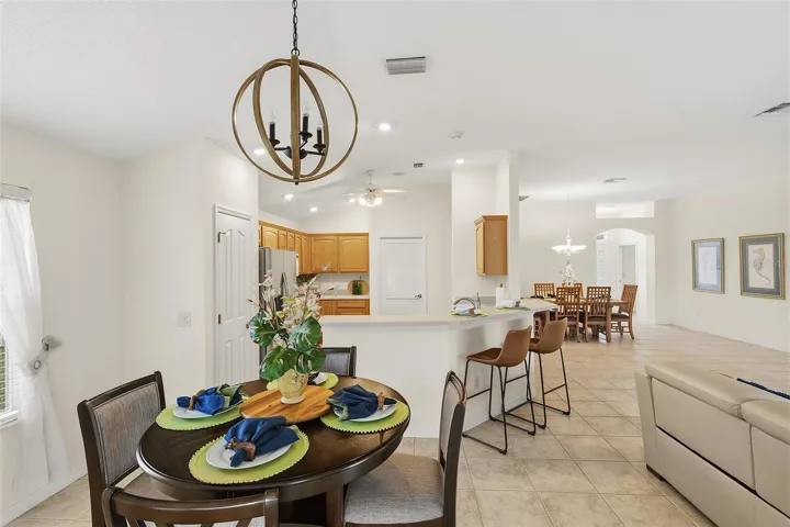 nook/kitchen