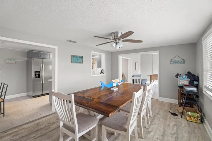 Dining Rm