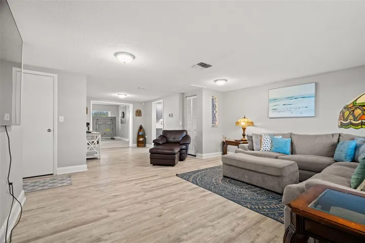 Living RM