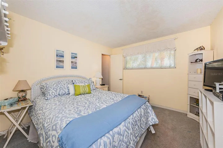 Second bedroom with walk - in closet