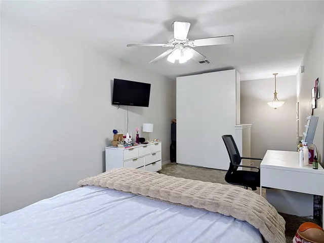 Bonus Room/Den