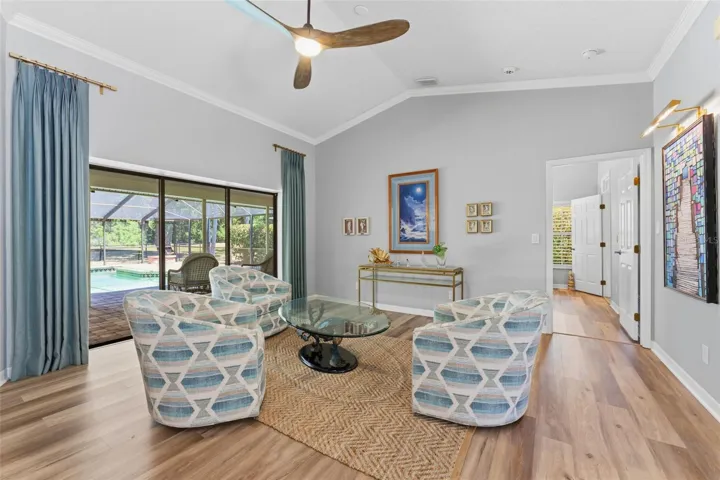 Spacious Family Room