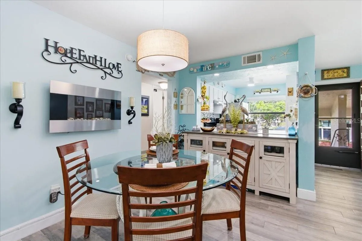 Dining Room/electric fireplace