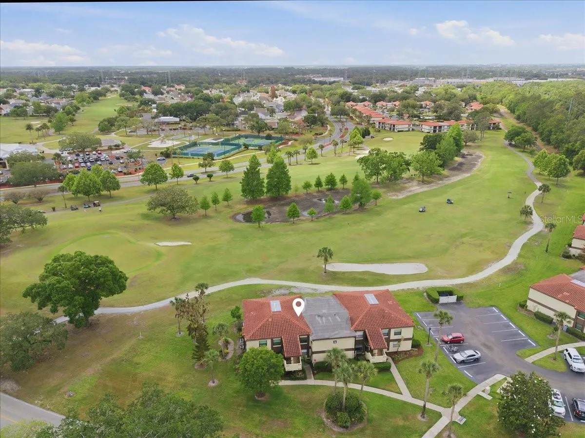 1st and 2nd Fairway/ Tennis Cours