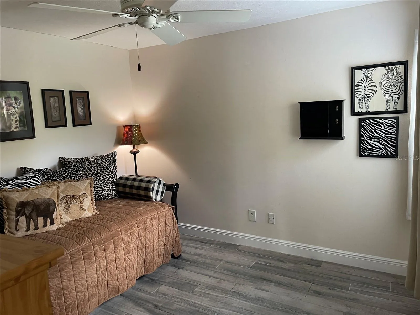 2nd Bedroom