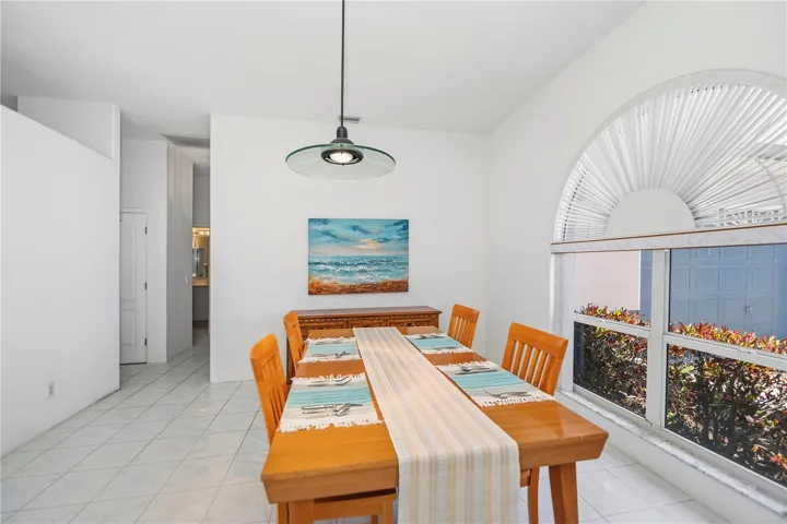 separate dining room