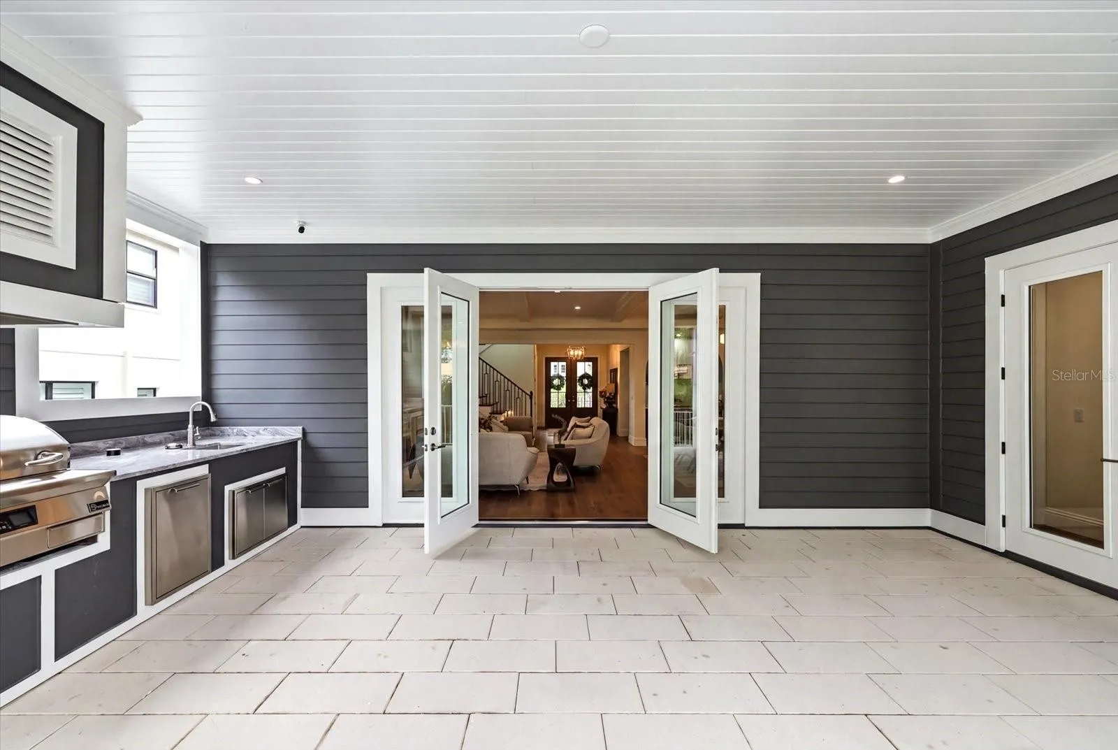 Summer Kitchen