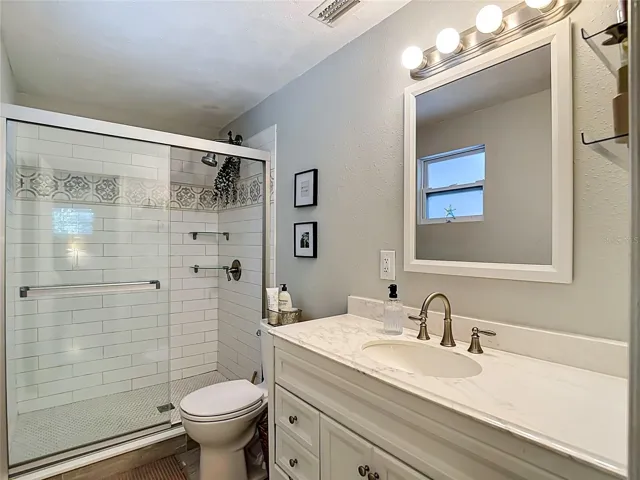 Updated Bathroom-So Pretty