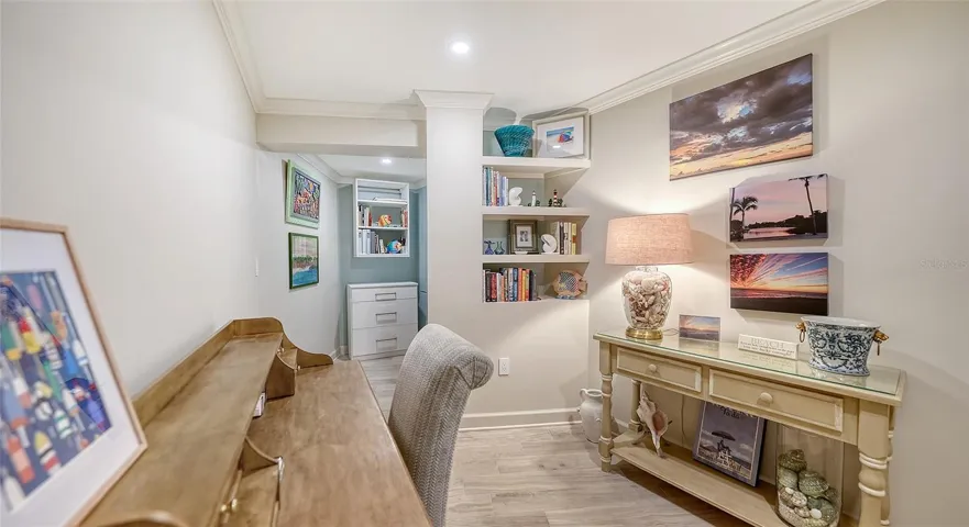 Private dedicated office - with a separate entrace