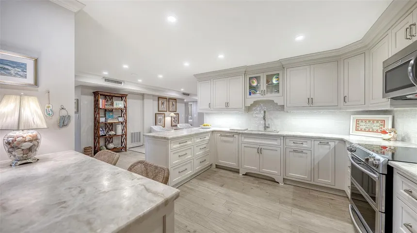 Main kitchen