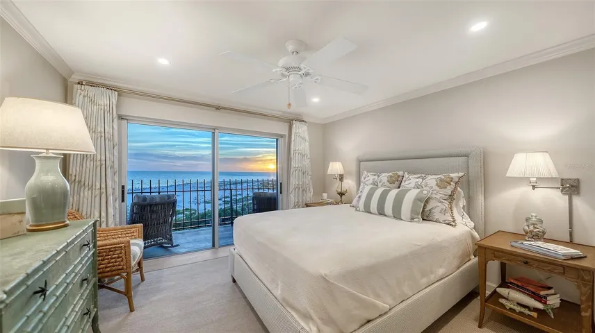 Guest Bedroom #1