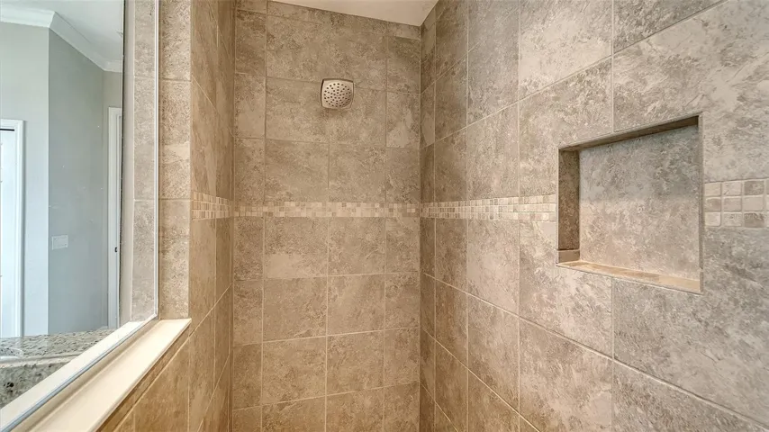 Primary shower