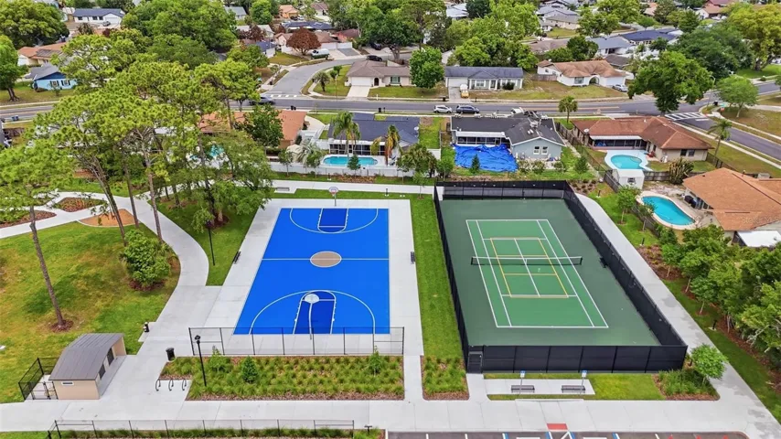 Pickleball Courts