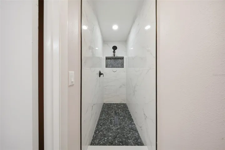 Walk-in Shower