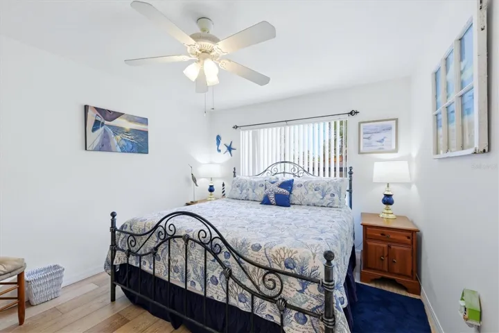 Guest bedroom