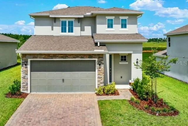 Gorgeous curb appeal