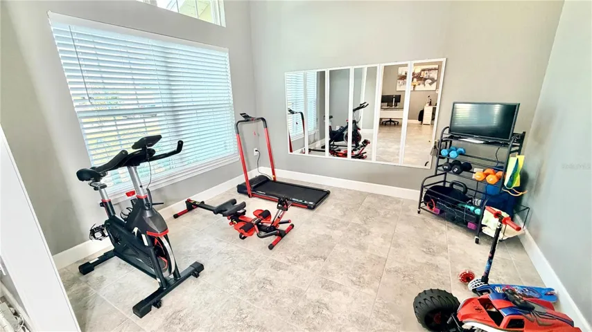 Flex room