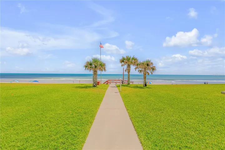 Walkway to beach