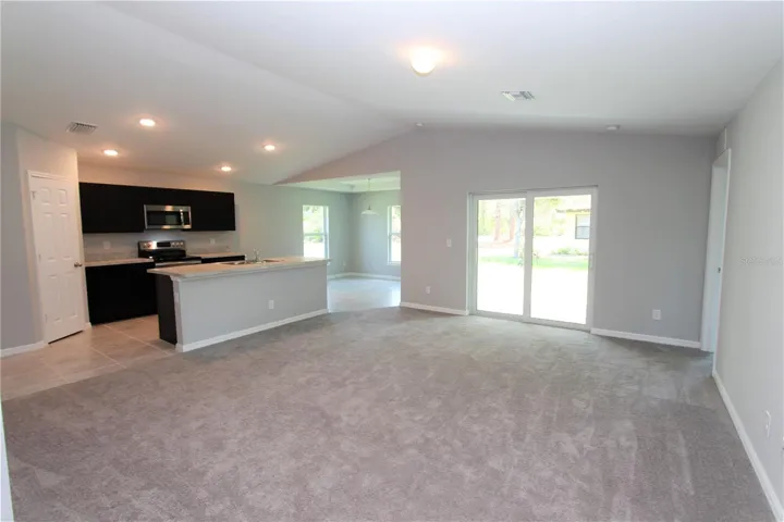 Livingroom - view 1