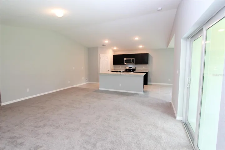 Livingroom - view 2