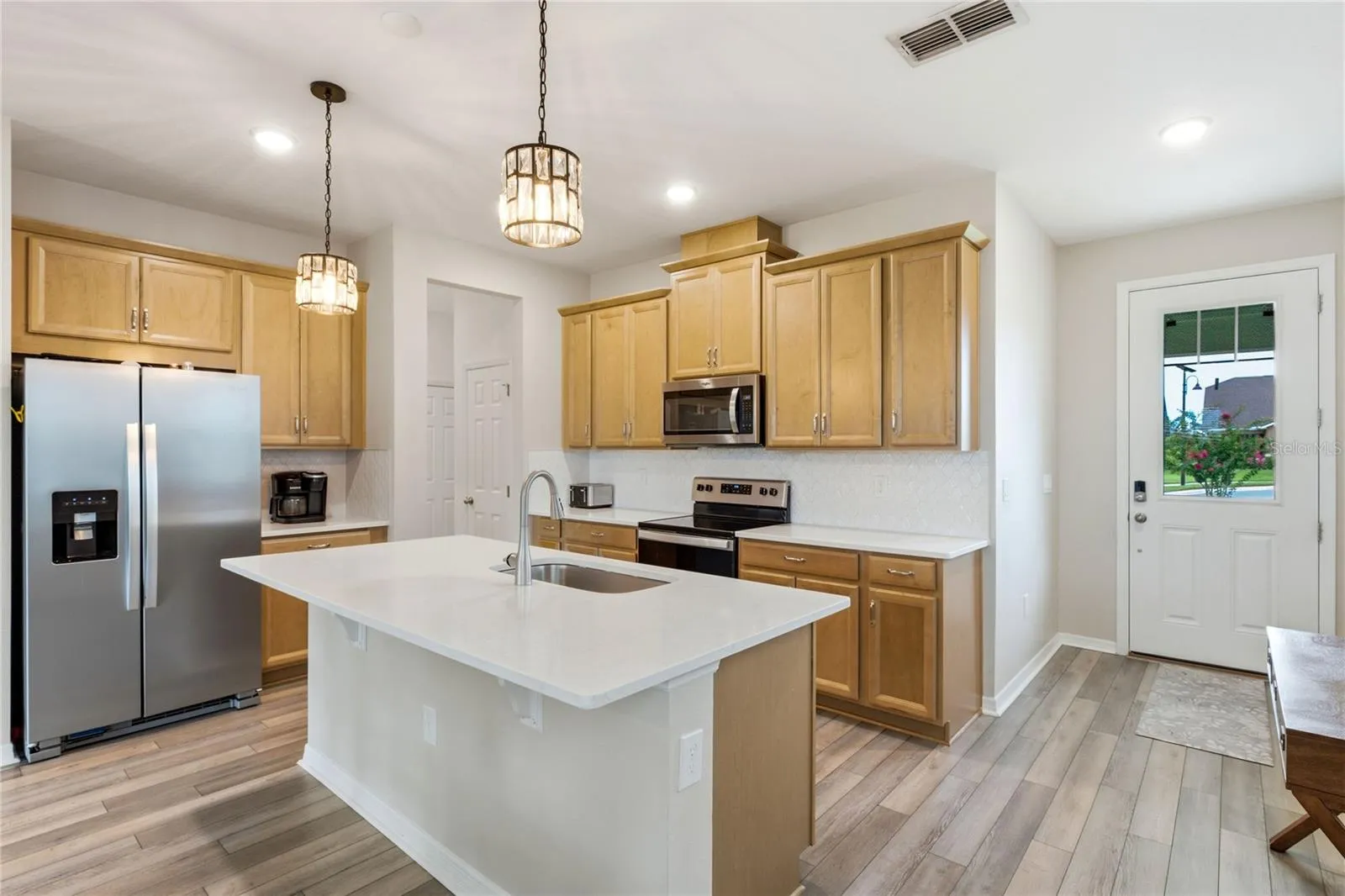 Kitchen Island- great for casual meals.