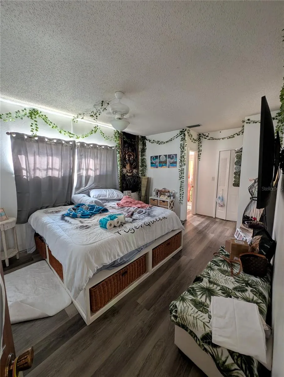 Master Bedroom has plenty of room for a King Bed and other furniture plus room to walk around.