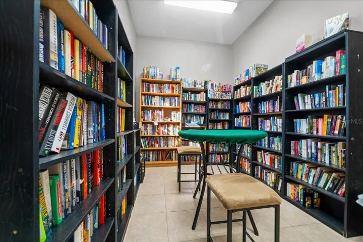 Town Park Clubhouse Library