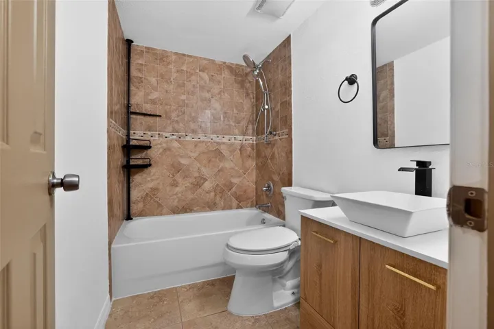 2 bathroom