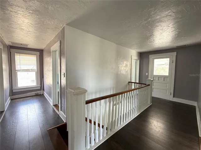 HALLWAY TO BALCONY