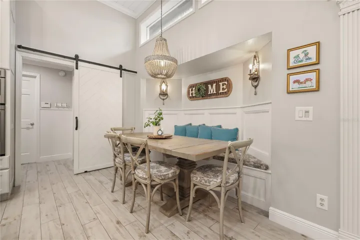 BEAUTIFUL DINING AREA, WITH BUILT IN BENCH