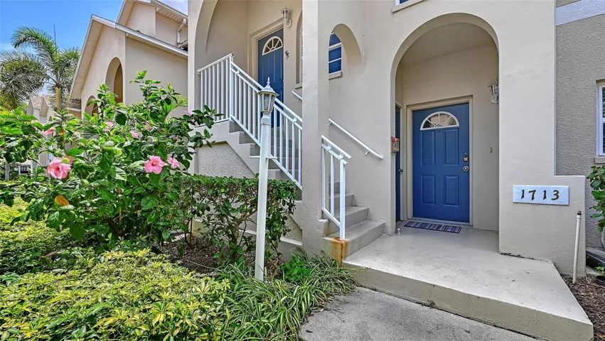 1723 is the 2nd floor unit1604 sq ft