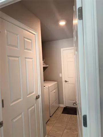 Laundry Room / Entry to garage