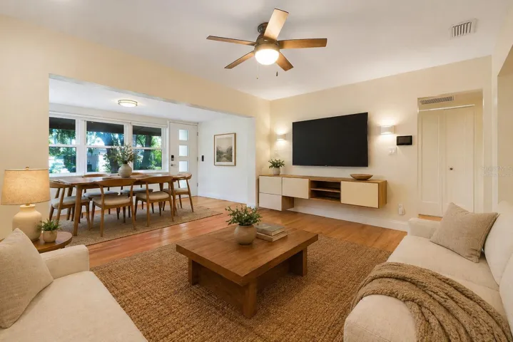 Living room - Virtually Staged