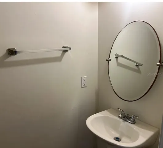 1170