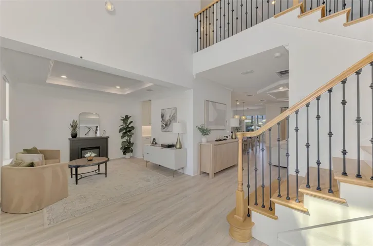 Entry with view to dining room/lounge