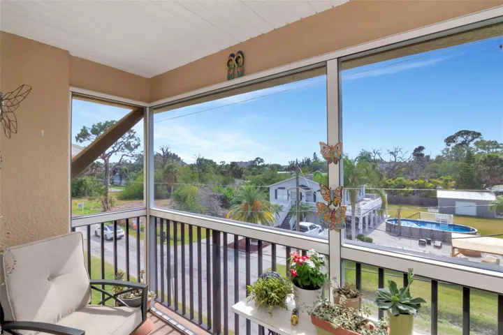 Screened in Balcony