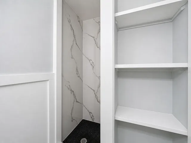 Guest Bathroom 2