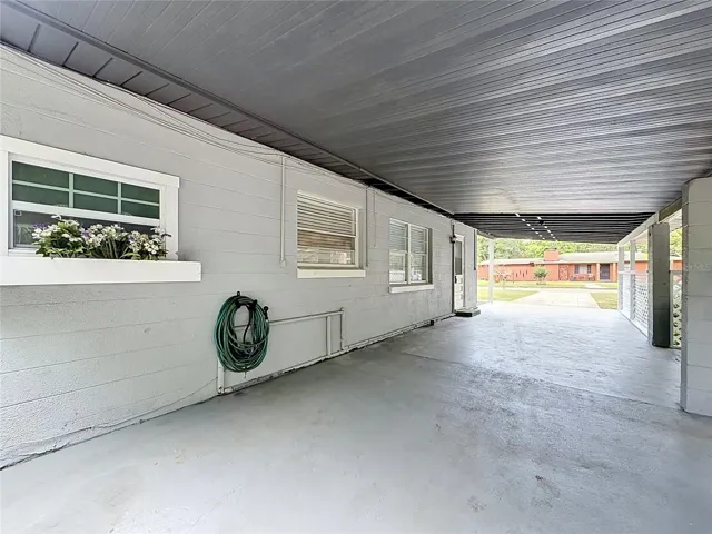 Tandem Carport