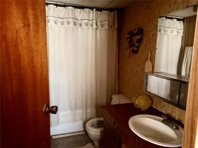 Bathroom 2