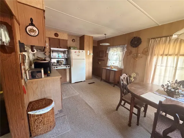 Dining Room/ Kitchen