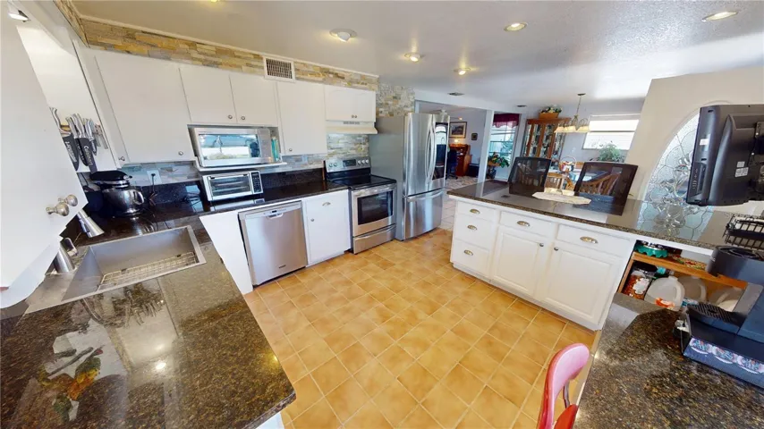 Spacious kitchen area