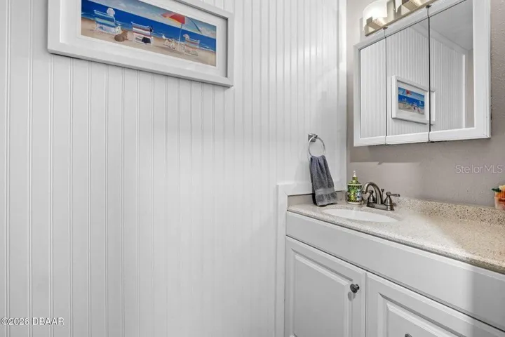 Super Cute Half Bath