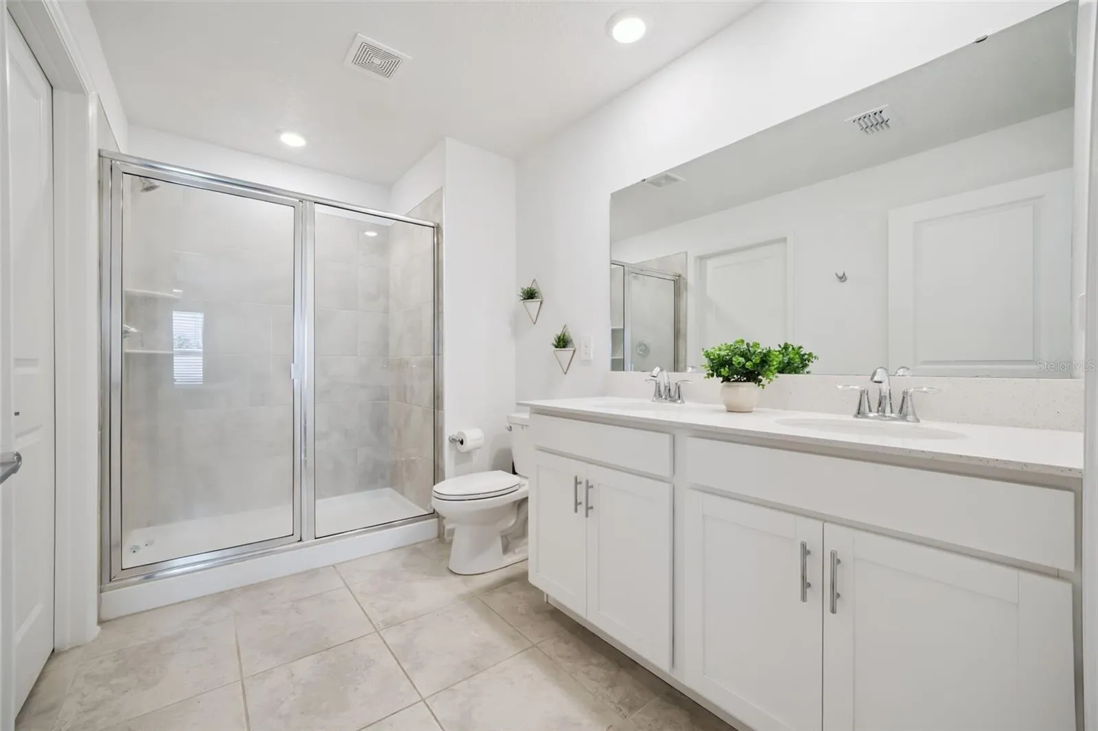 Primary Bathroom, double sink