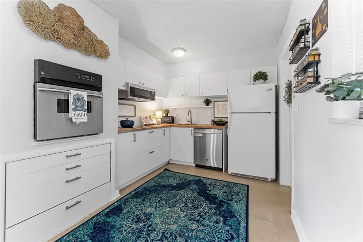 New kitchen