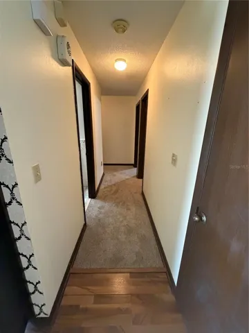 Hallway to bedrooms