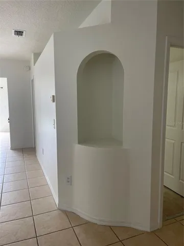 Built in Niche