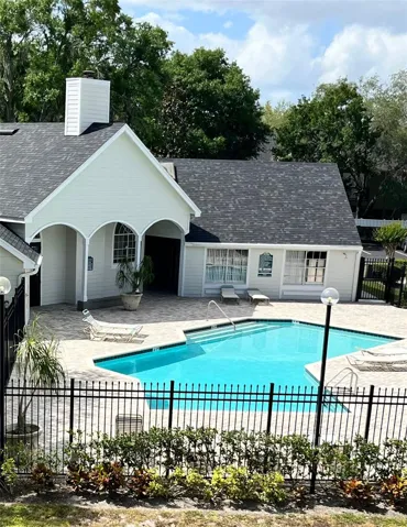 Community pool